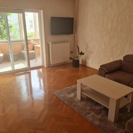 Apartment Donna Рийека Екстериор снимка